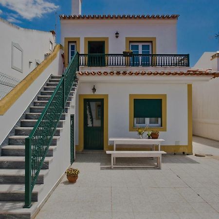 Retromovement House Hotel Vila Nova de Milfontes Exterior photo